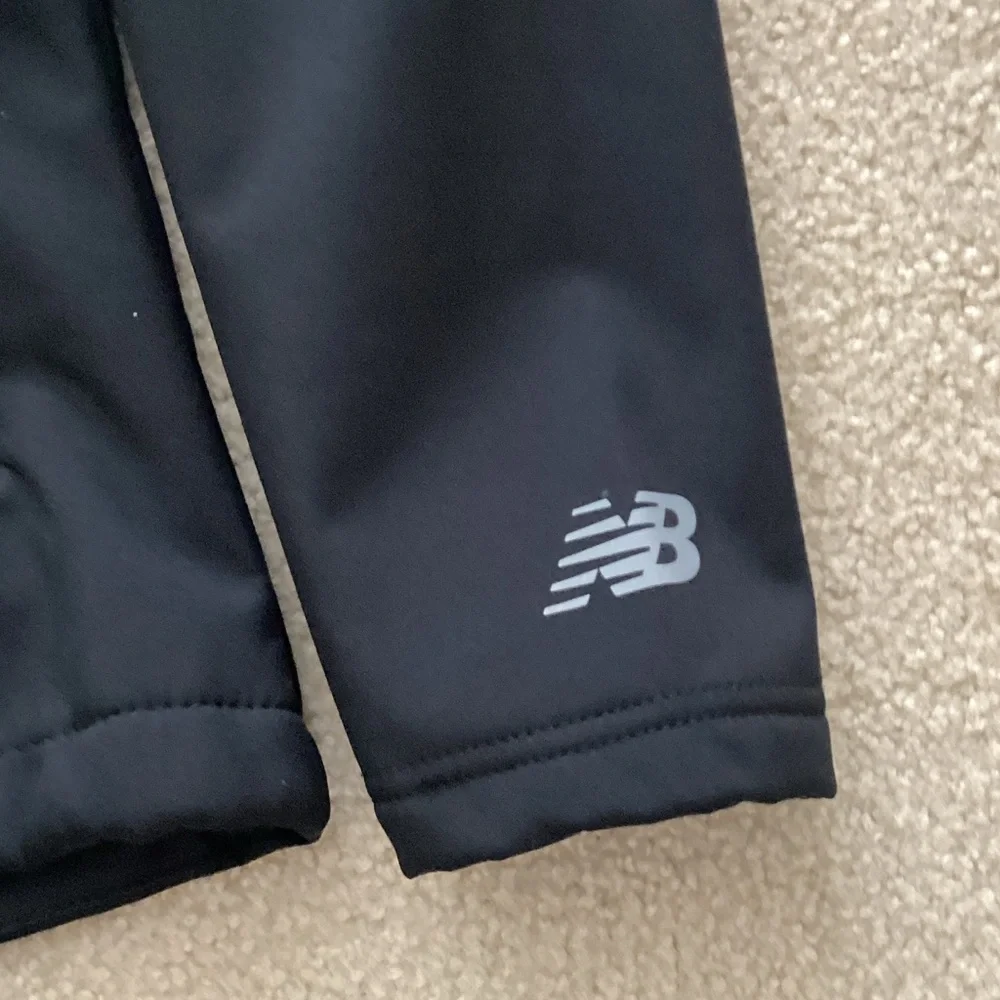 New Balance Black Fleece Lined Jacket - Picture 2 of 10